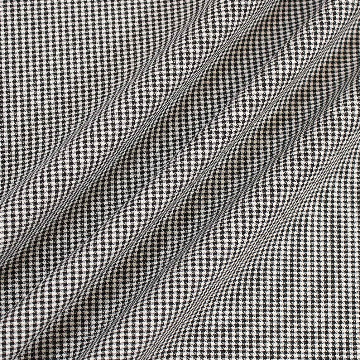 BLACK AND WHITE GINGHAM