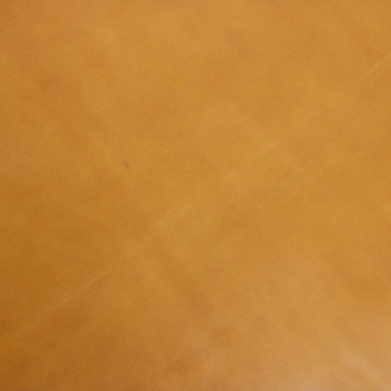 HONEY BROWN COWHIDE