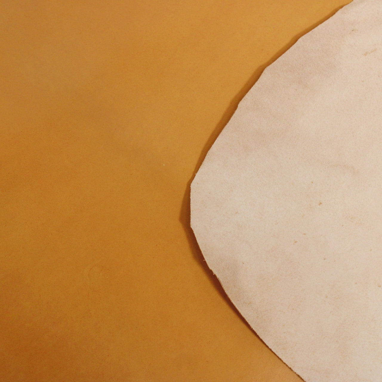 HONEY BROWN COWHIDE
