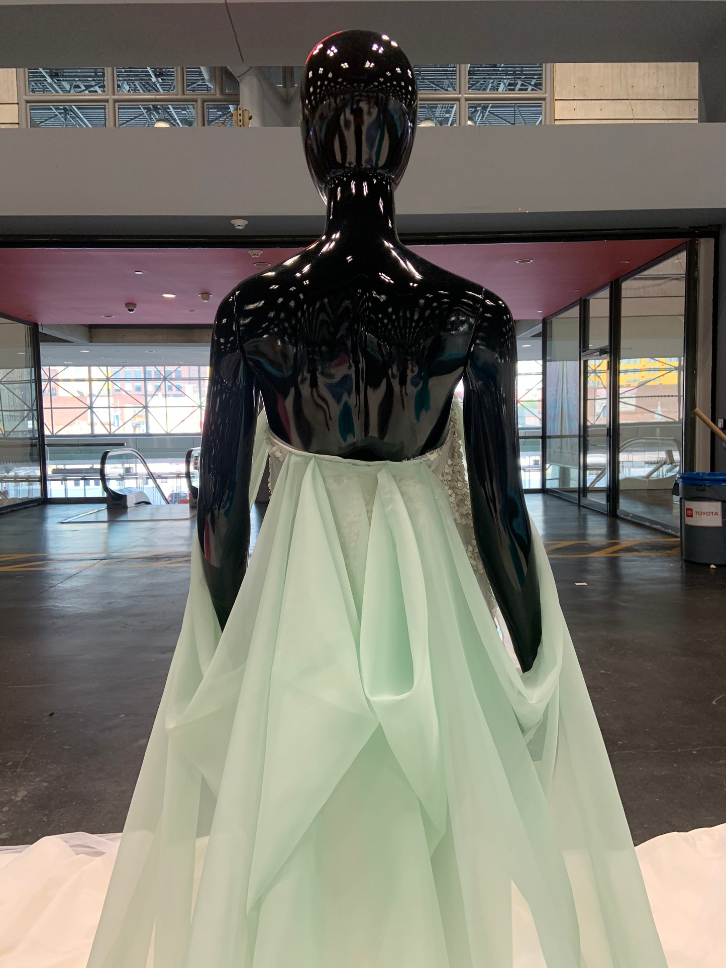 MINT ORGANZA