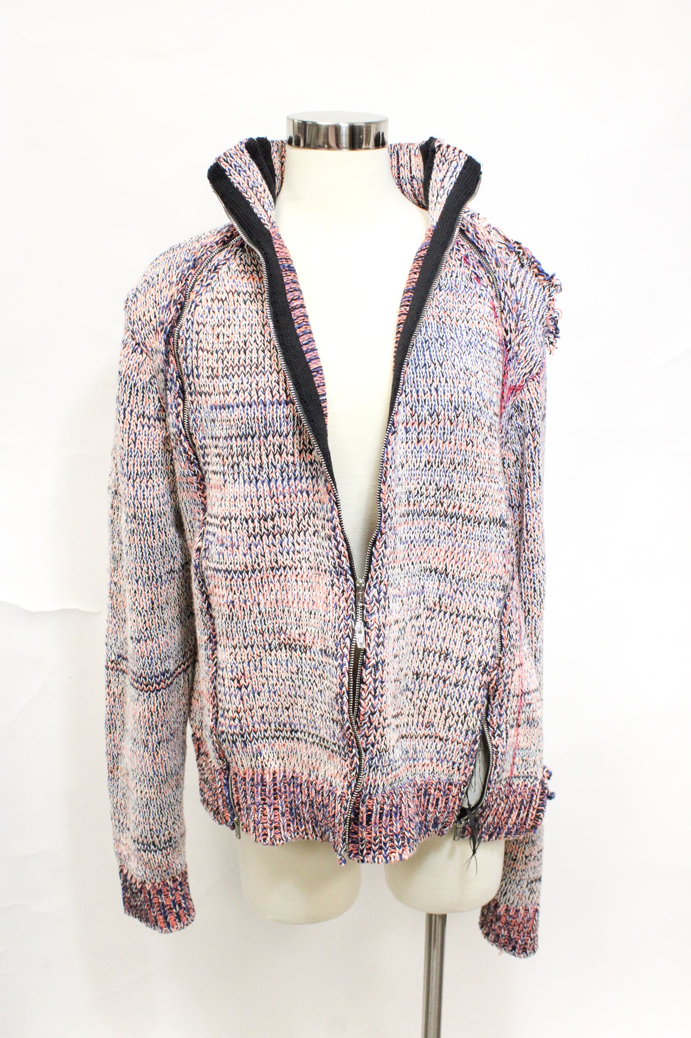 CHUNKY KNIT ZIPPER SWEATER