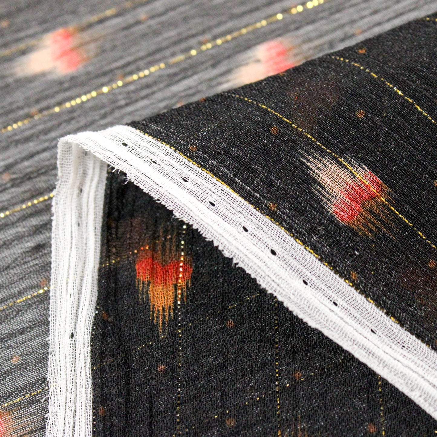 BLACK PRINTED CRINKLED CHIFFON