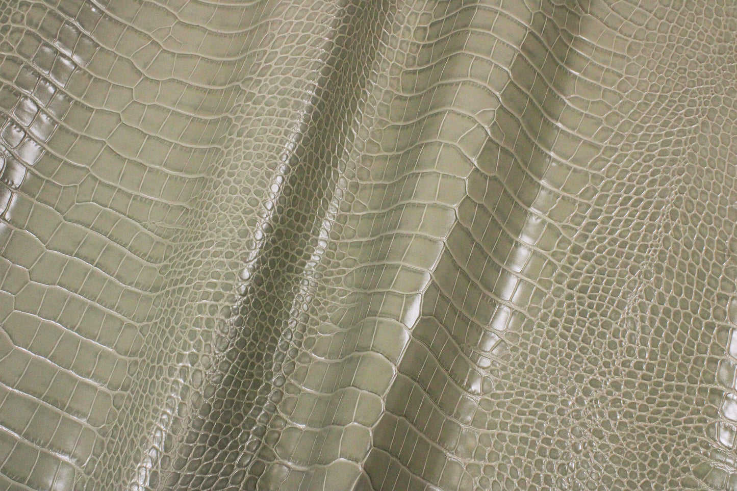 SAGE EMBOSSED COWHIDE