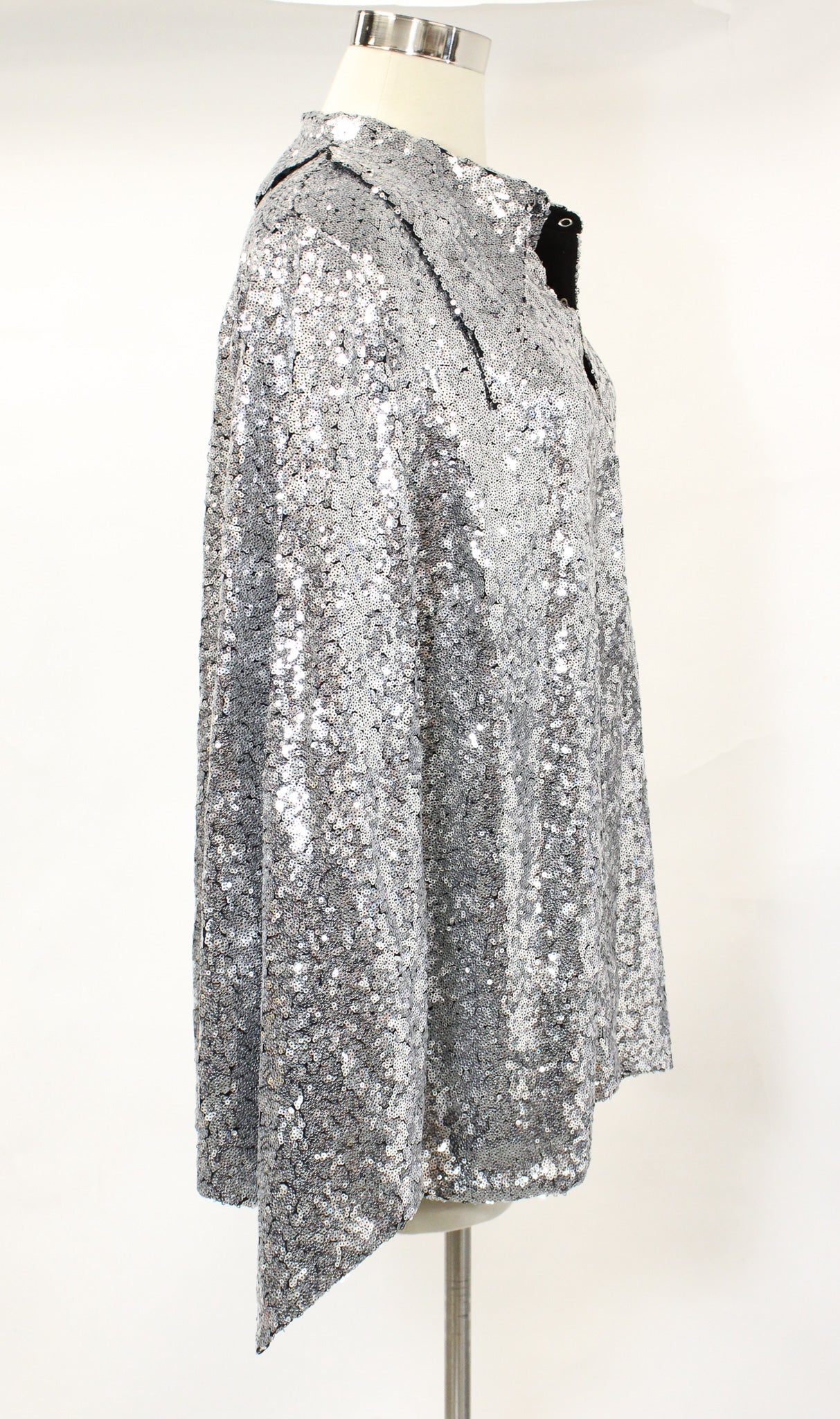 SILVER SEQUIN BUTTON DOWN