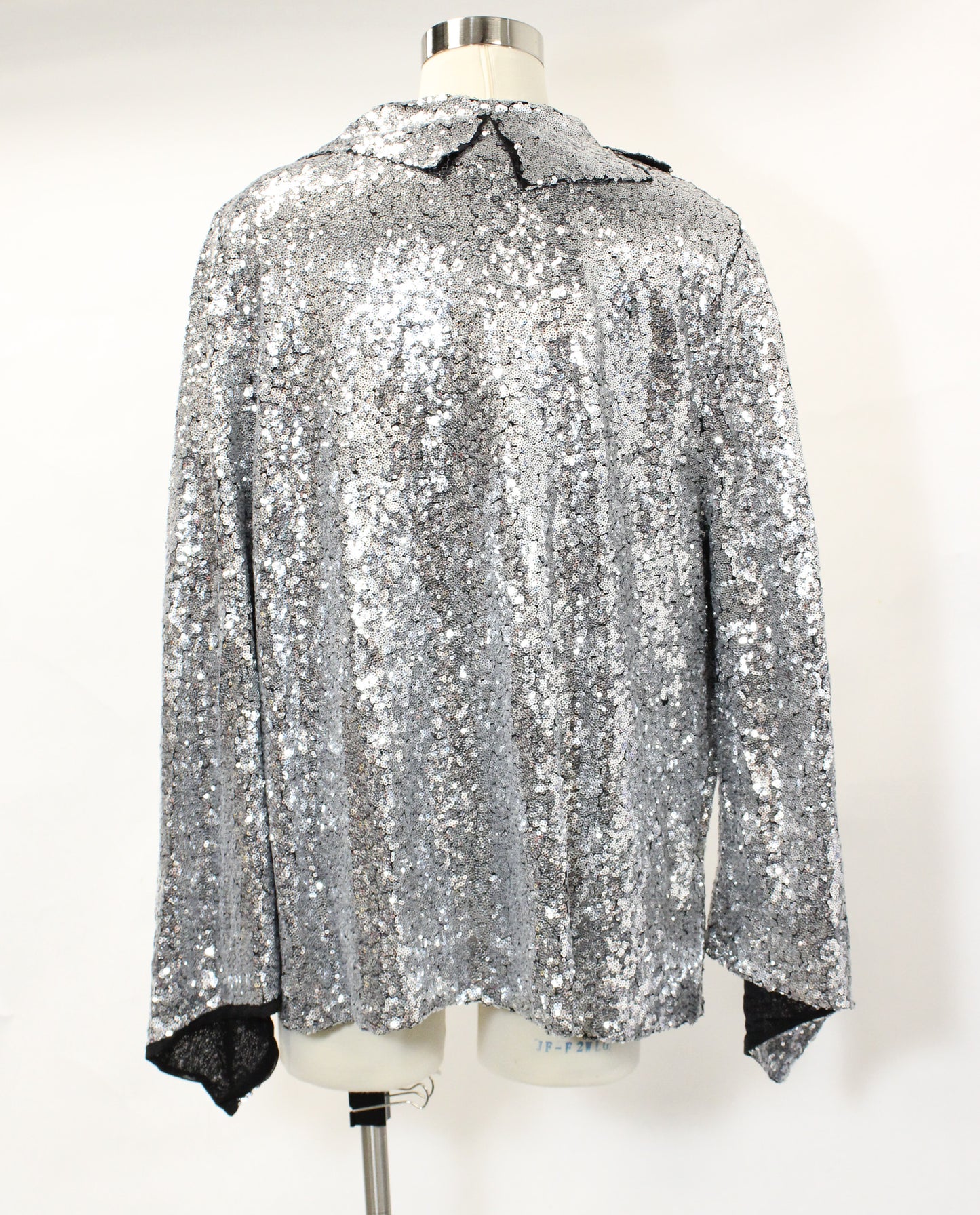 SILVER SEQUIN BUTTON DOWN