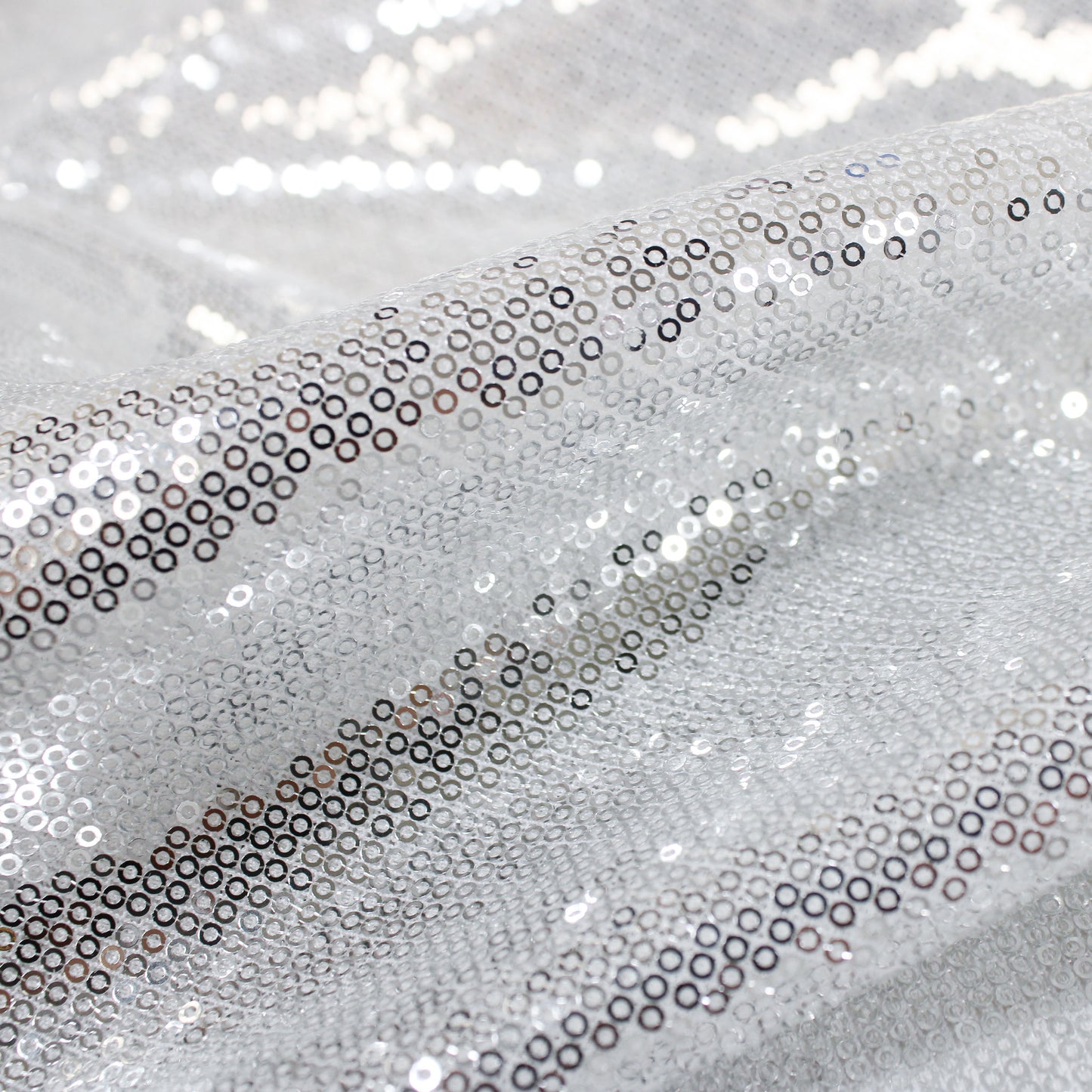 WHOLESALE ROLL - SILVER SEQUIN MESH