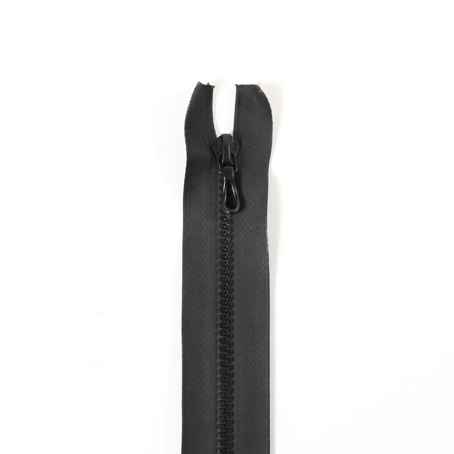 8" WAXED BLACK METAL ZIPPER