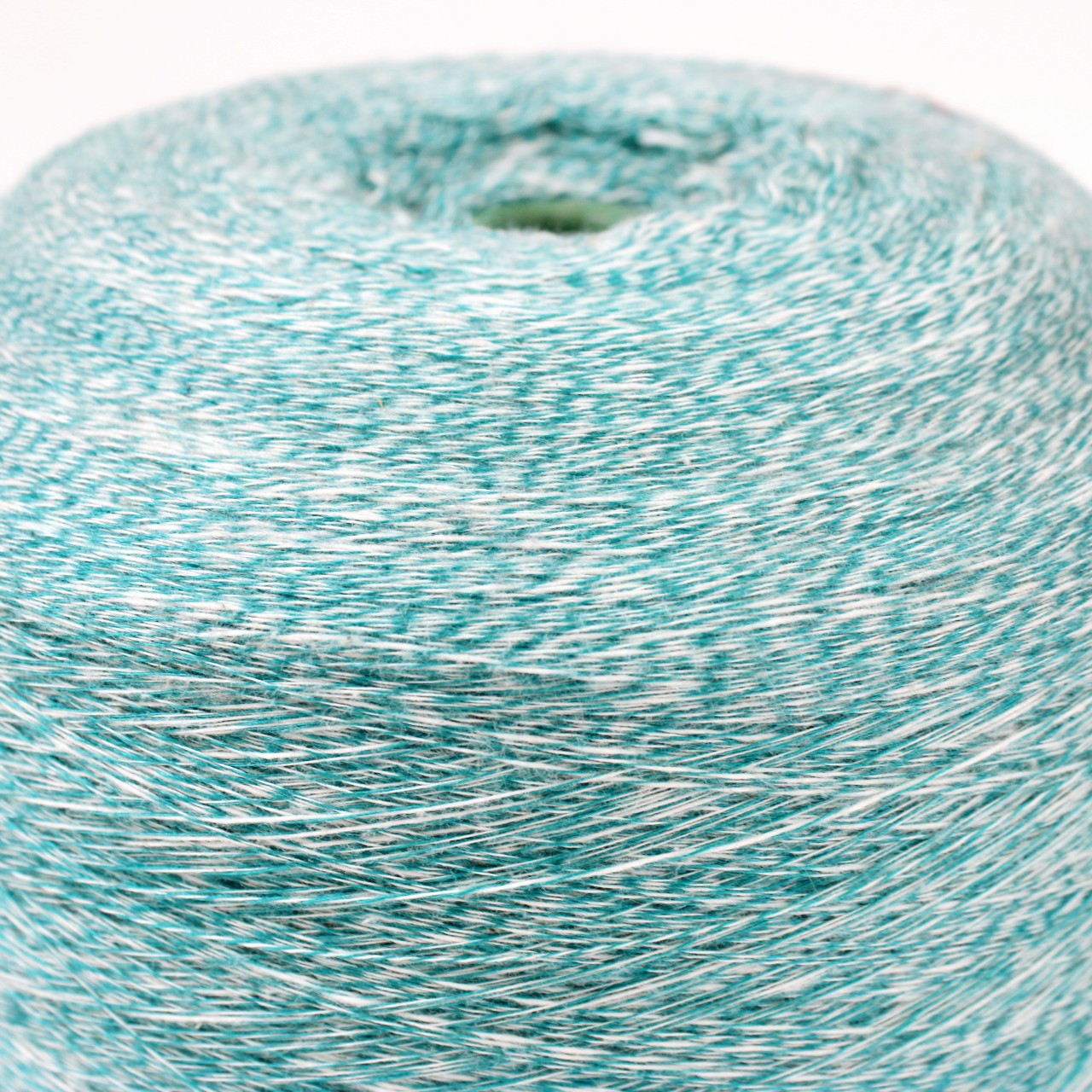 TEAL/WHITE LOOSE TWIST YARN