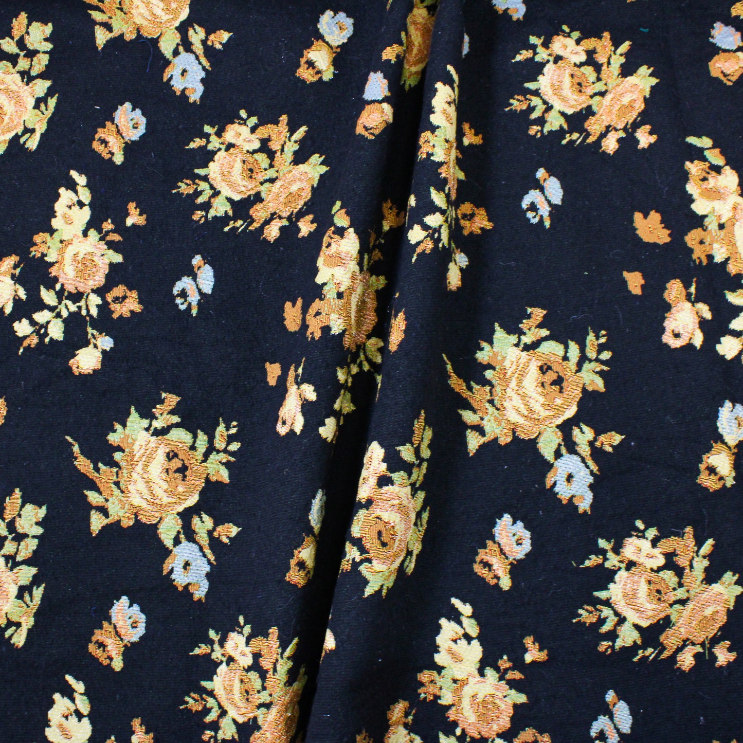 4 YARDS BLACK/GOLD FLORAL KNIT JACQUARD