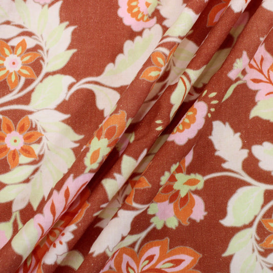 4 1/2 YARDS RETRO FLORAL LINEN