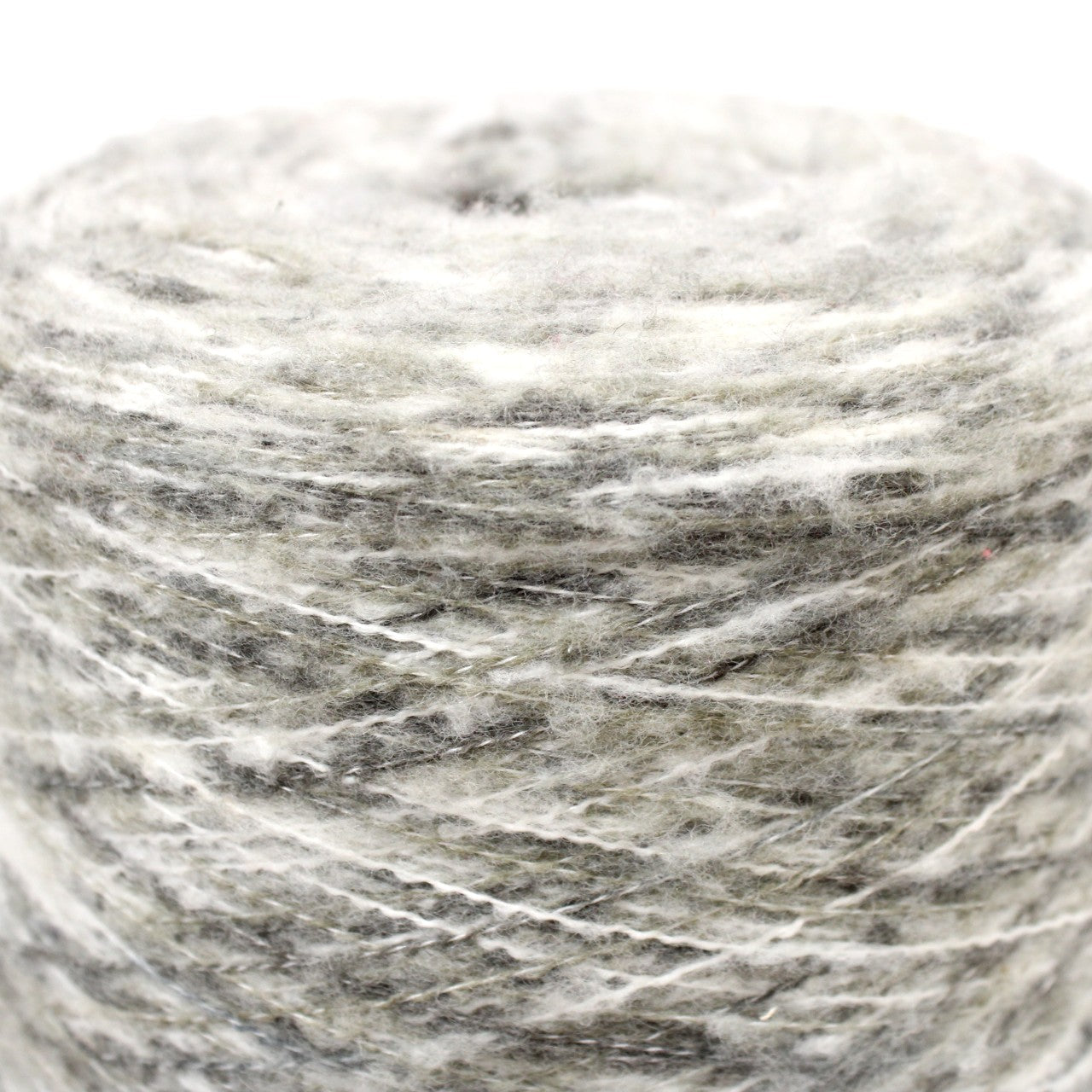 MEDIUM GREY FUZZY YARN