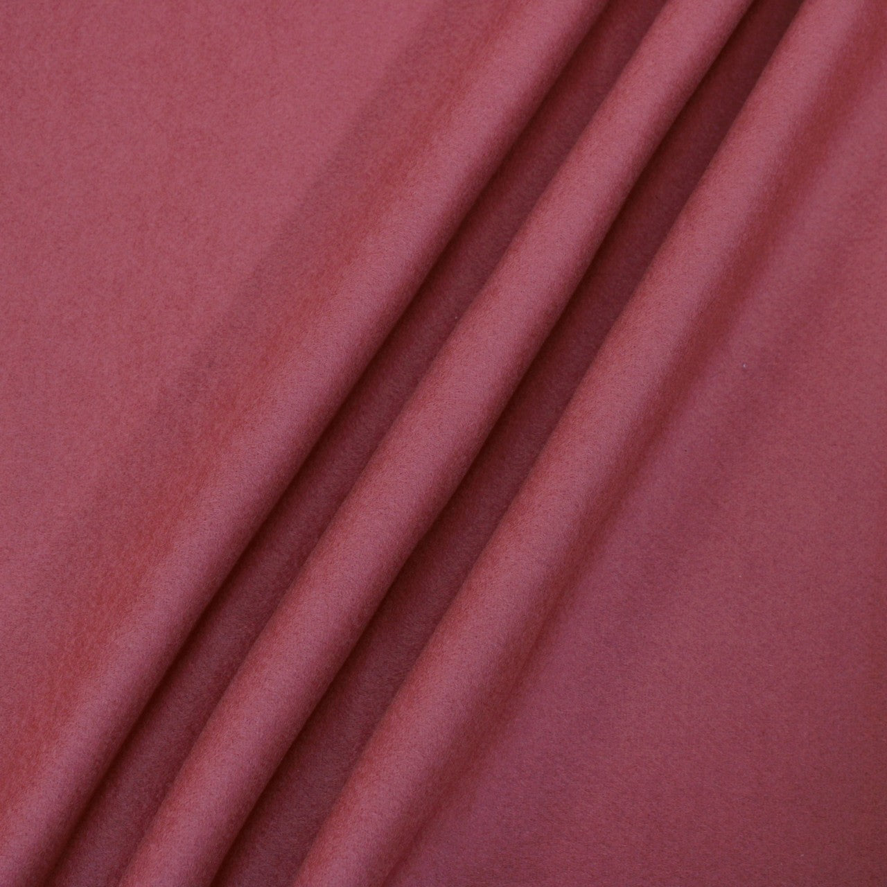 ROSE ITALIAN WOOL