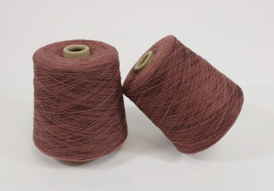 MAPLE BROWN YARN