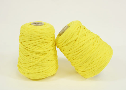 CHUNKY DANDELION YARN