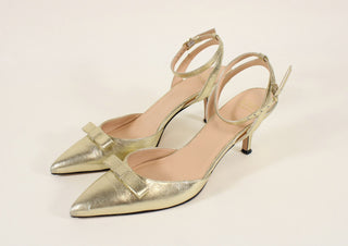 CHAMPAGNE HEELS