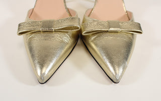 CHAMPAGNE HEELS