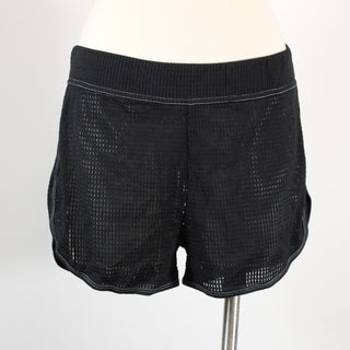 BLACK MESH ATHLETIC SHORTS