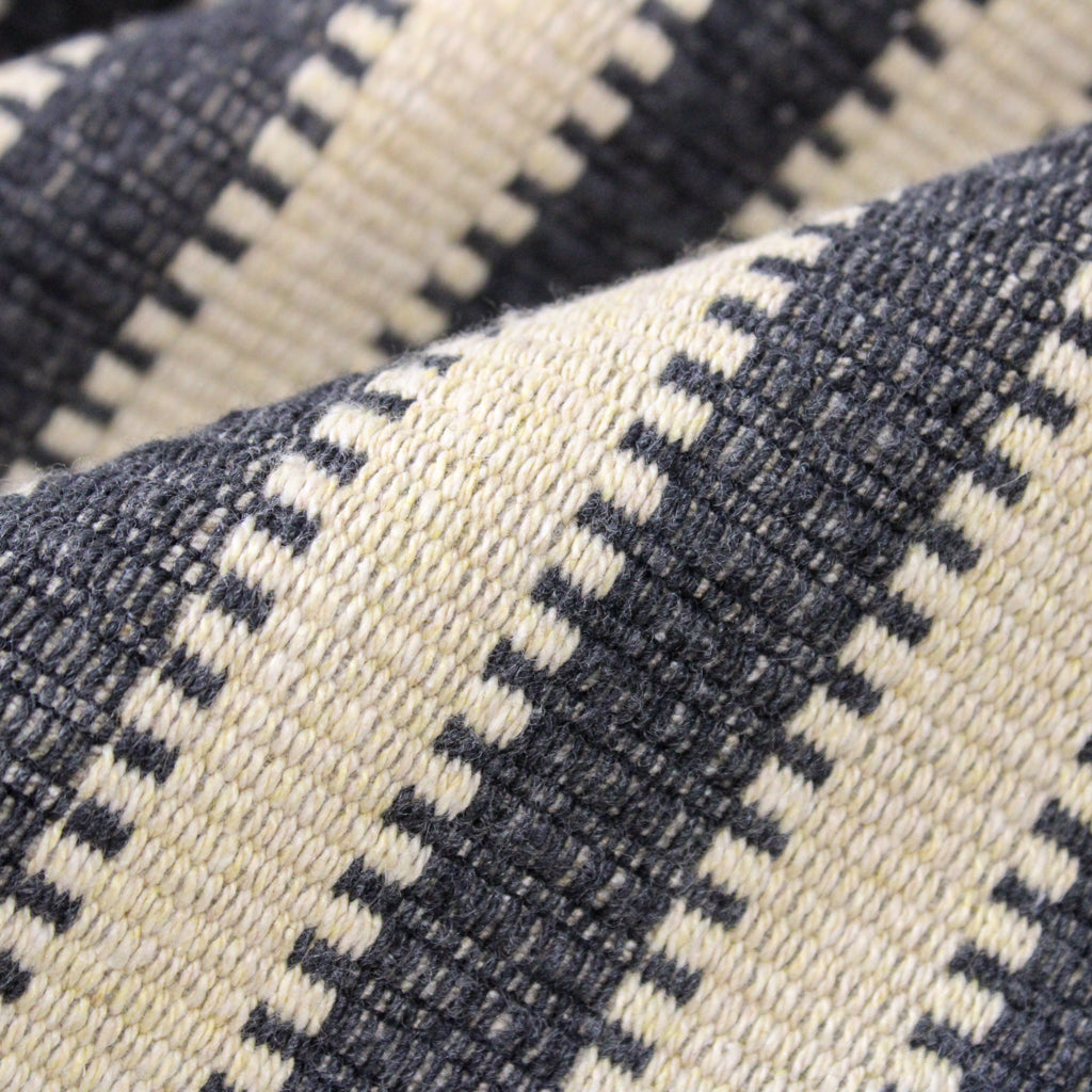 STRIPED JACQUARD UPHOLSTERY (5 COLORS)