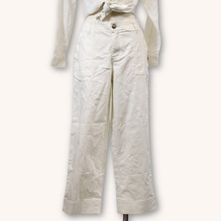 ivory capri pants on a mannequin, front view