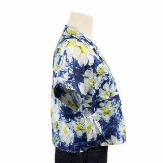 BLUE FLORAL BUTTON-UP