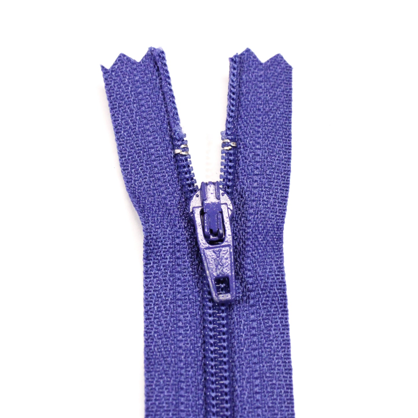 PERIWINKLE REGULAR 9" ZIPPER