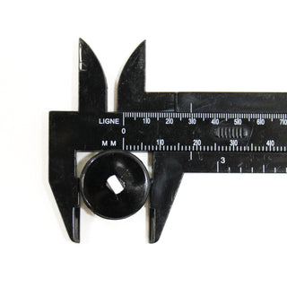 B&W SHANK BUTTONS